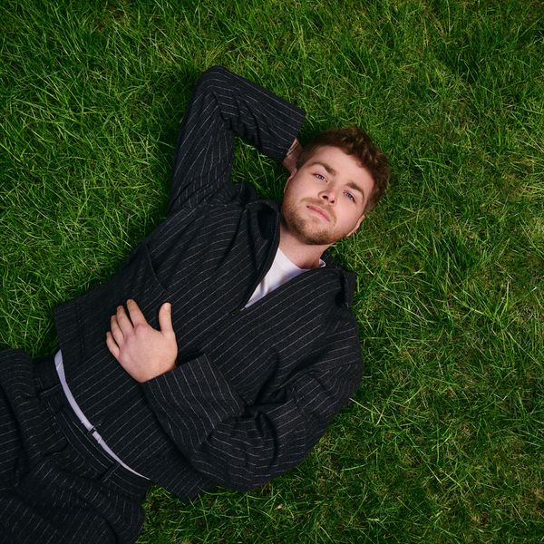 Alex Warren - First Time On Earth